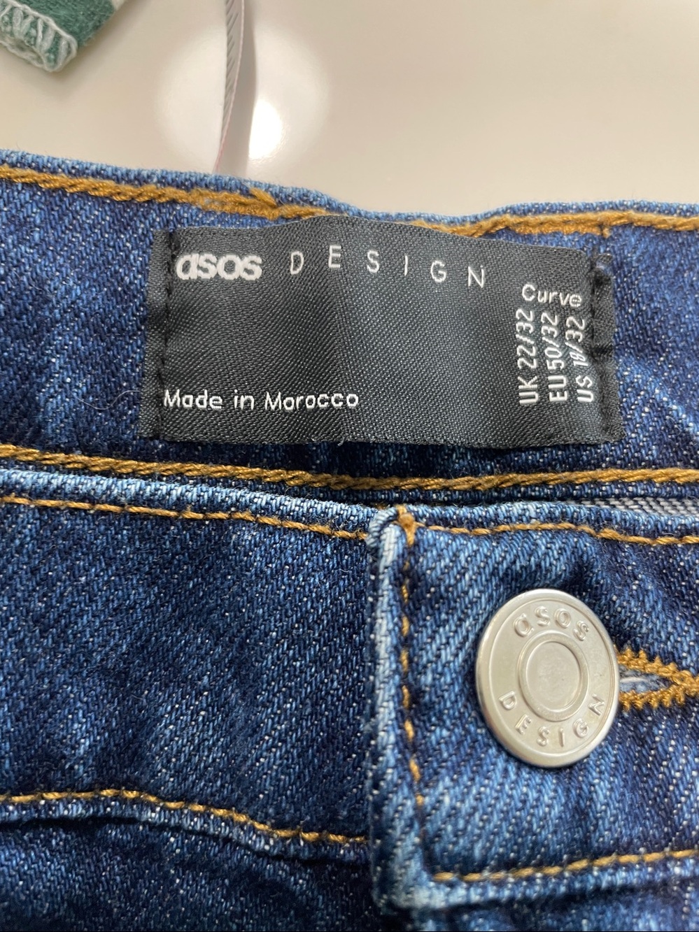 ASOS  Design Wide Leg  Curve Blue Denim Baggy Jeans in size 18/32 - Picture 4 of 6